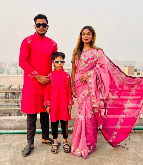 Premium Silk Couple Dress With Baby - Image 11