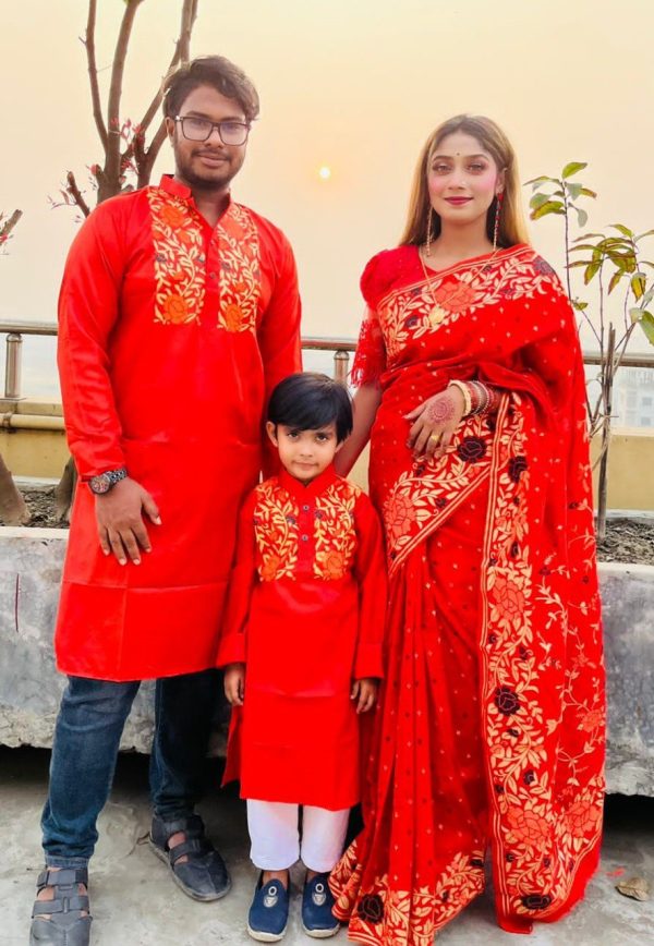 Premium Silk Couple Dress With Baby - Image 14