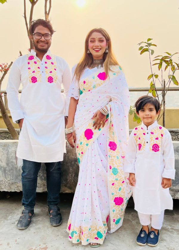 Premium Silk Couple Dress With Baby - Image 15